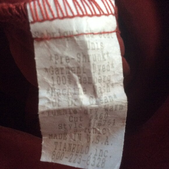 Tianello VTG Red Sueded Cupro Short Sleeve Relaxed Blouse Made in USA Size Large - Picture 4 of 4